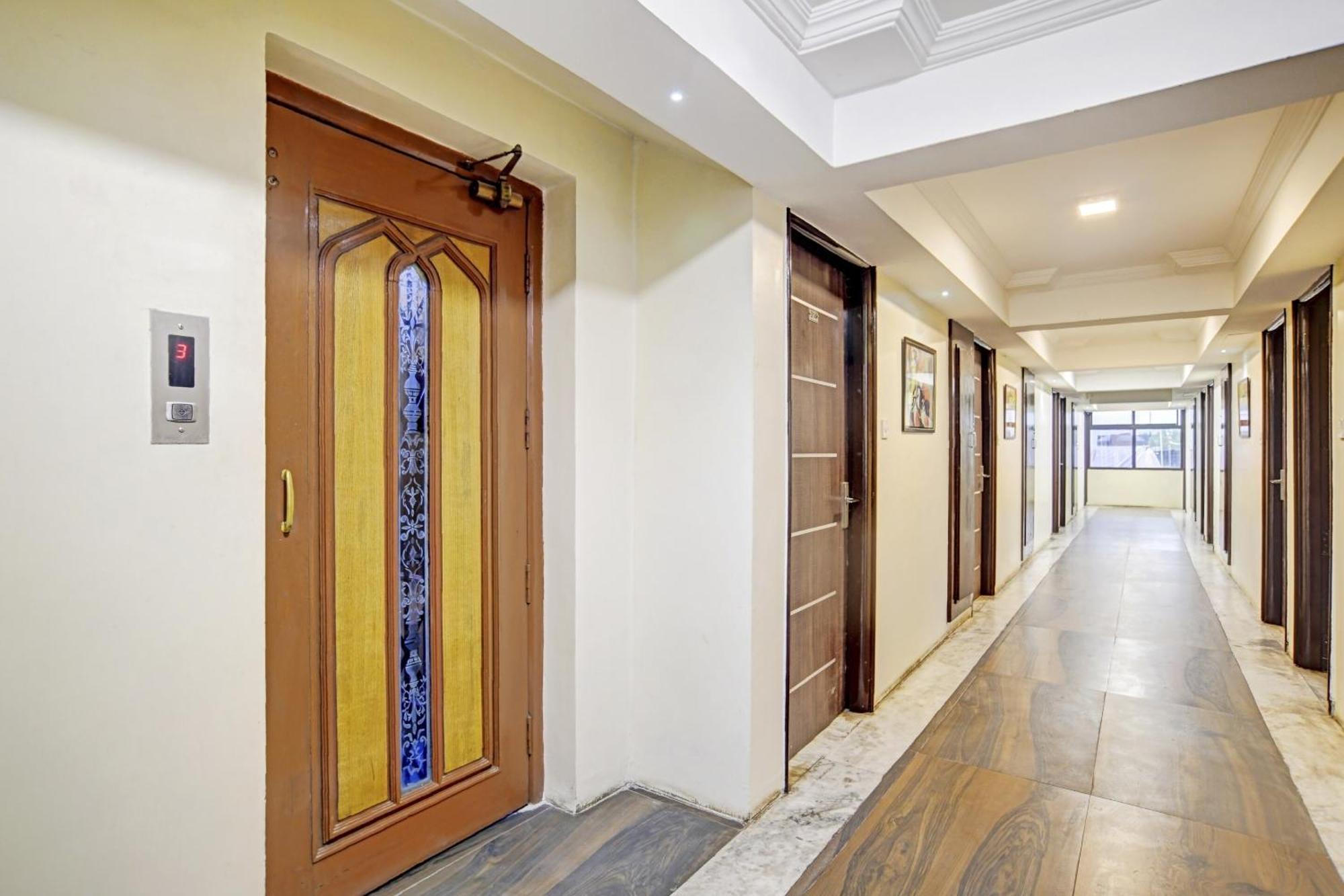 Hotel Townhouse Oak Utsav Residency Indore Exterior foto